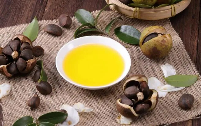 喝油茶面有何好處？主要好處是清熱解毒，止渴消暑適宜人群